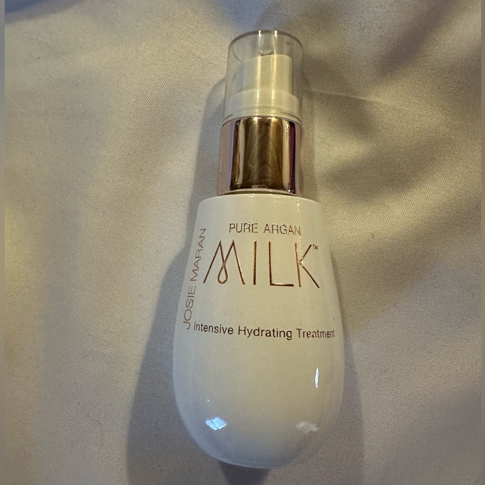 JOSIE MARAN Pure Argan Milk Intensive Hydrating Treatment - BRAND NEW